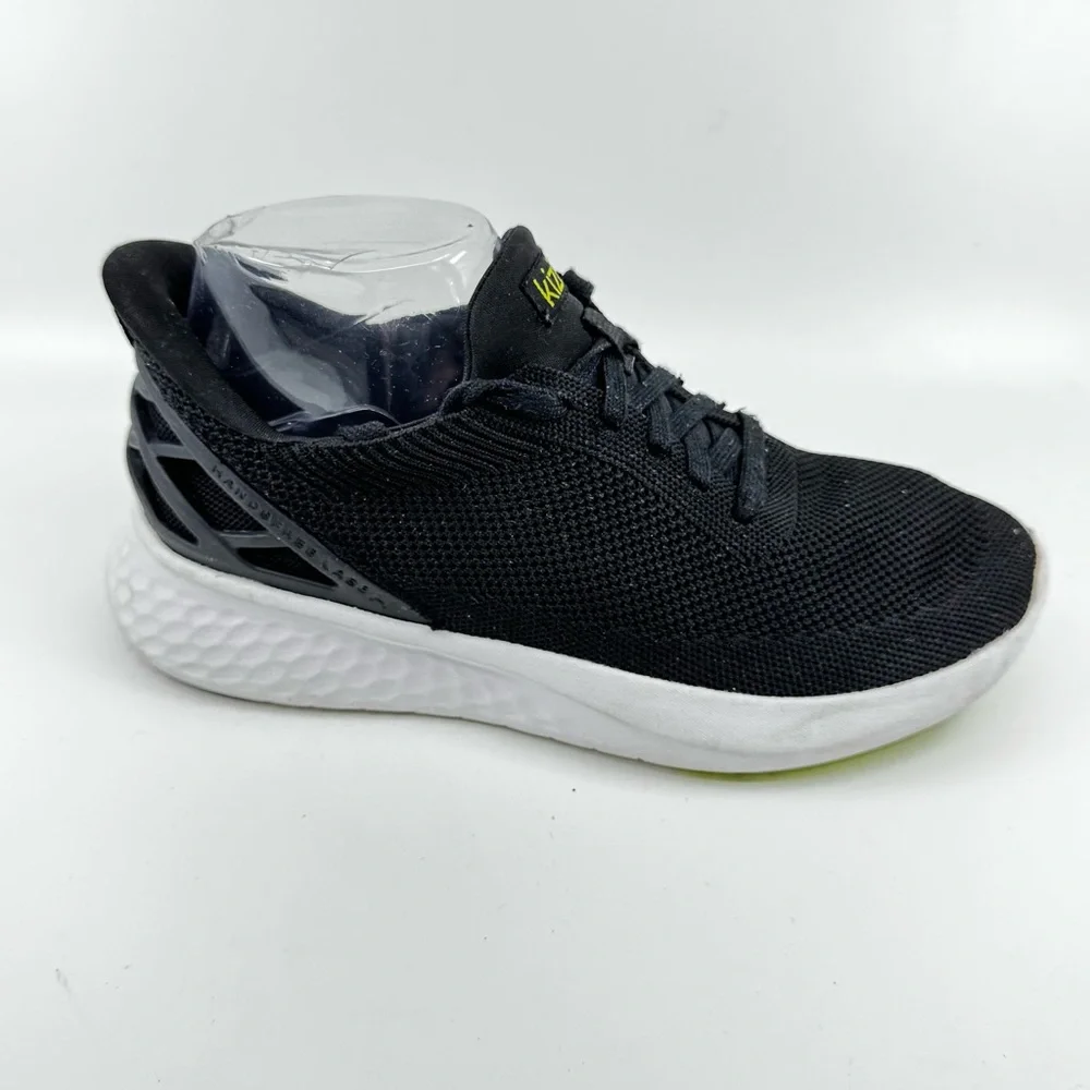 Kizik Athens hands-free sneakers in black with neon green mens 5.5 women’s 7